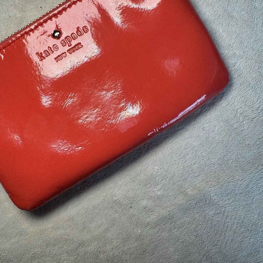 Kate Spade New York Coral Red Pink Patent Logo Zip Wristlet Pouch with Gold